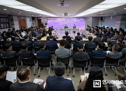 박경귀 아산시장 “이순신축제 D-50, 홍보·손님맞이 만전” 강조