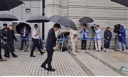 [안용주 一枝一言] 뒷모습