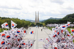 신임 김형석 독립기념관장 제1호 업적은? “광복절 경축식 취소”